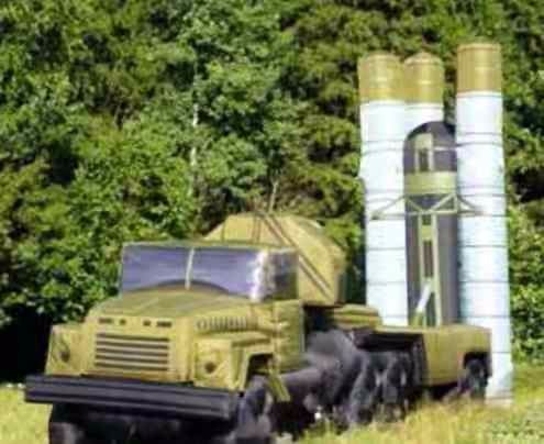 三沙军用大型导弹发射车